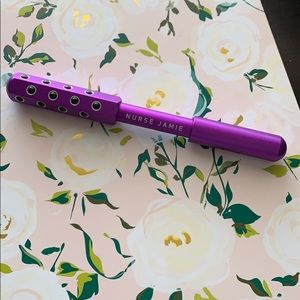 Nurse Jamie beauty roller
